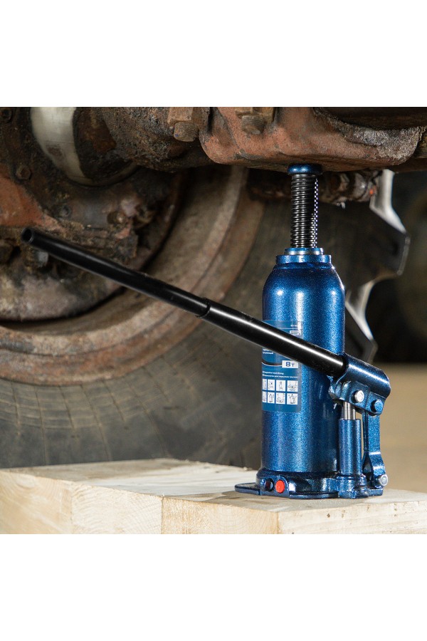 Домкрат гидравлический бутылочный, 8 т, h подъема 222-447 мм Stels