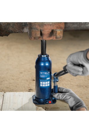 Домкрат гидравлический бутылочный, 8 т, h подъема 222-447 мм Stels
