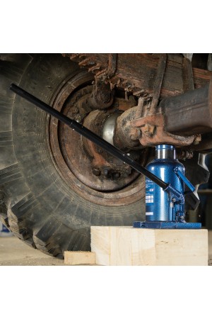 Домкрат гидравлический бутылочный, 32 т, h подъема 260-420 мм Stels