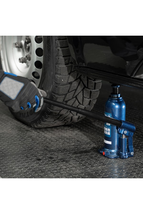 Домкрат гидравлический бутылочный, 5 т, h подъема 207-404 мм, в пластиковом кейсе Stels