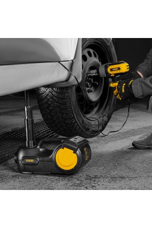 Домкрат электрогидравлический «3 в 1» (1,5 т), 12В, с гайковертом электрическим, в наборе  Denzel