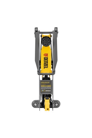 Домкрат гидравлический подкатной, 2 т, 135-385 мм, в пласт. кейсе Denzel