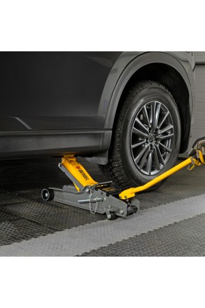 Домкрат гидравлический подкатной с фиксатором, 2,5 т,  85-385 мм, в пласт. кейсе Denzel