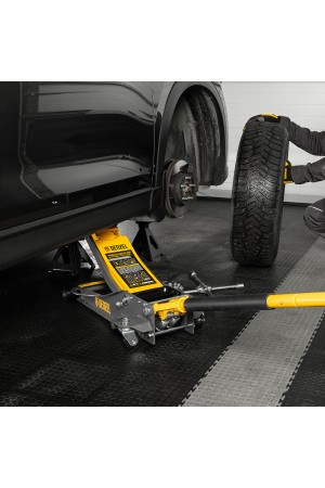 Домкрат гидравлический подкатной, 3 т, 75-500 мм, быстрый подъем, низкий подхват, проф. Denzel