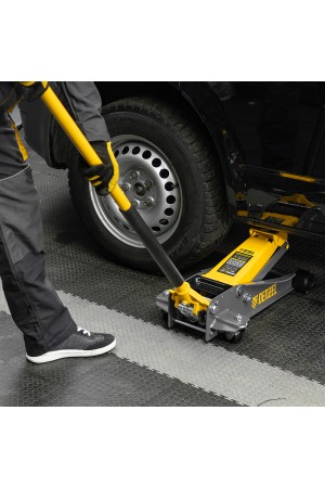 Домкрат гидравлический подкатной, 3 т, 125-470 мм, быстрый подъем, проф. Denzel