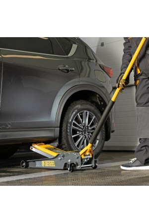 Домкрат гидравлический подкатной, 3 т, 85-610 мм, быстрый подъем, низ. подхват, проф, SUV Denzel