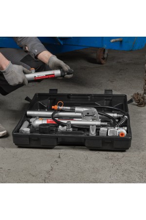 Растяжка гидравлическая, 4 т, набор из 17 предметов, 7 сменных насадок, в пластиковом кейсе Matrix