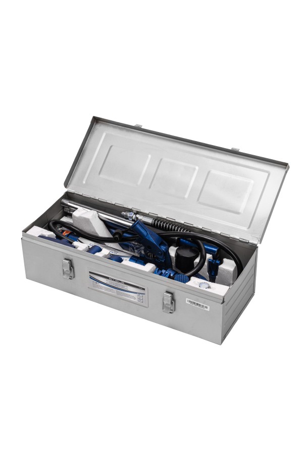 Растяжка гидравлическая, 4 т, набор из 17 предметов, 7 сменных насадок, в металлическом кейсе Stels