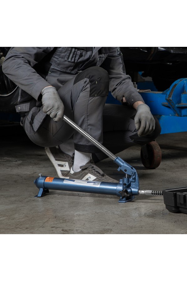 Растяжка гидравлическая, 10 т, набор из 17 предметов, 7 сменных насадок, в пластиковом кейсе Stels