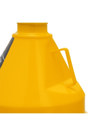 Воронка пластиковая 135 мм с металлическим ситом и гибким наконечником Denzel