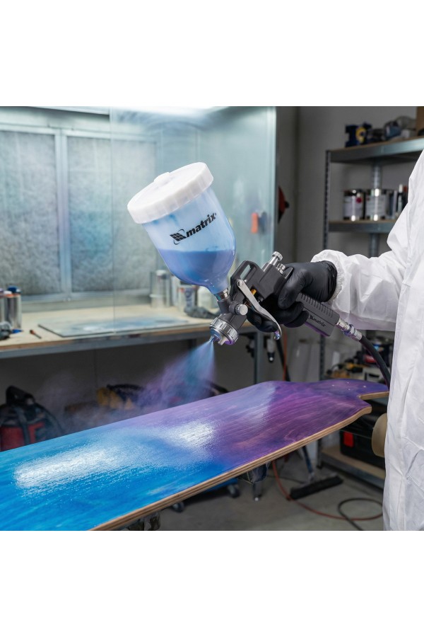 Набор пневмоинструмента, 5 предметов, быстросъемное соединение, краскораспылитель с верхним бачком Matrix