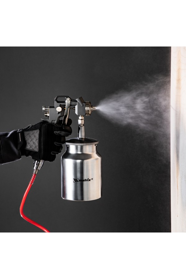 Краскораспылитель пневматический с нижним бачком V 1, 0 л, сопло D 1.2, 1.5 и 1.8 мм Matrix