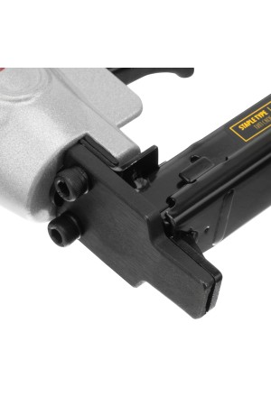 Степлер пневматический PS8016 для прямоугольных скоб 21GA от 6 до 16 мм Denzel