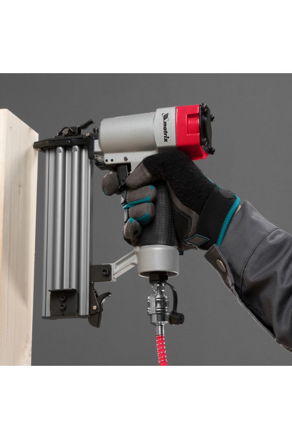 Нейлер пневматический для гвоздей от 10 до 50 мм Matrix