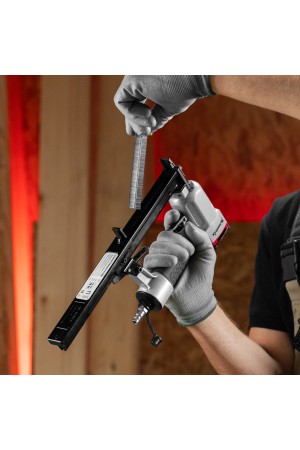 Степлер пневматический для прямоугольных скоб от 10 до 22 мм Matrix