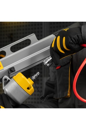 Нейлер пневматический PN2190 для гвоздей SN21 от 50 до 90 мм Denzel