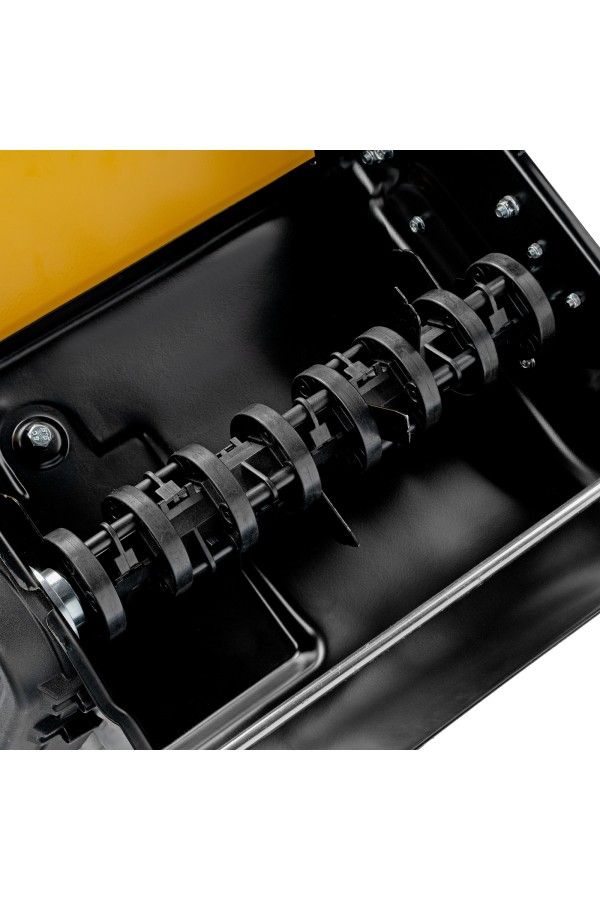 Скарификатор-аэратор бензиновый SAG-400, 212 см3, -15/+10 мм, 40 см Denzel