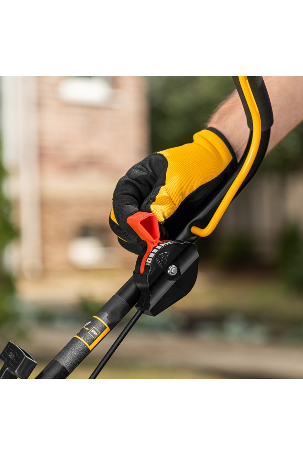 Скарификатор-аэратор бензиновый SAG-400, 212 см3, -15/+10 мм, 40 см Denzel