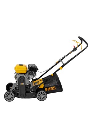 Скарификатор-аэратор бензиновый SAG-400, 212 см3, -15/+10 мм, 40 см Denzel