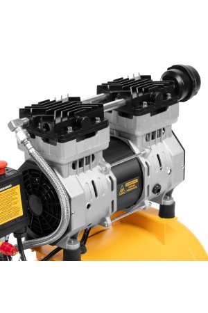 Компрессор DLS950/24 безмаслянный малошумный 950 Вт, 165 л/мин, ресивер 24 л Denzel