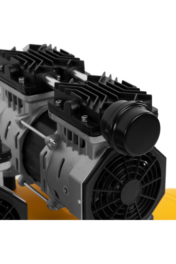 Компрессор безмасляный, малошумный DLS 1800/100,1800 Вт, 3x600, 100 л, 345 л/мин Denzel