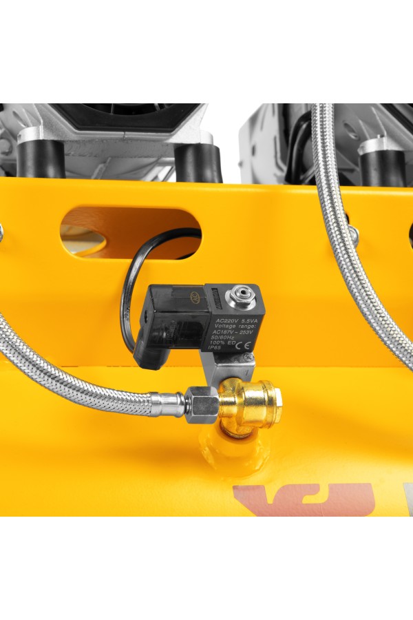 Компрессор безмасляный, малошумный DLS 1800/100,1800 Вт, 3x600, 100 л, 345 л/мин Denzel