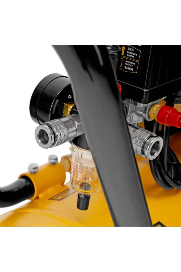 Компрессор безмасляный, малошумный DLS 1800/100,1800 Вт, 3x600, 100 л, 345 л/мин Denzel