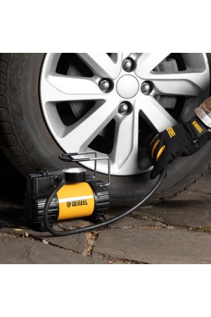 Компрессор автомобильный AC-37, 12 В, 7 атм, 37 л/мин, автомобильный предохранитель Denzel