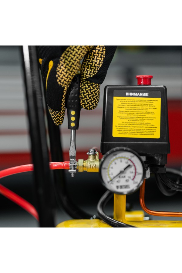 Компрессор воздушный BCV2300/100, ременный привод, 2.3 кВт, 100 литров, 440 л/мин Denzel