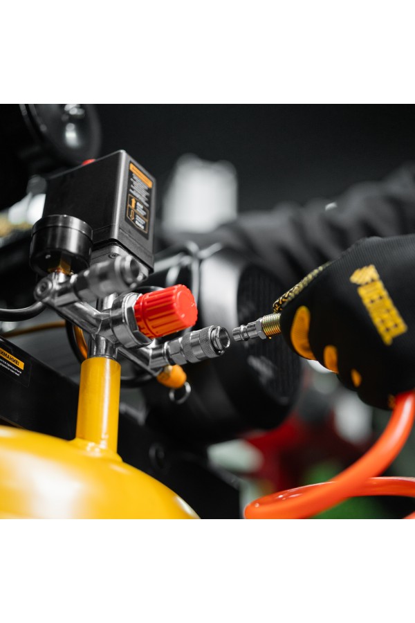 Компрессор воздушный BCV2200/100V, ременный привод , 2.3 кВт, 100 литров, 440 л/мин Denzel