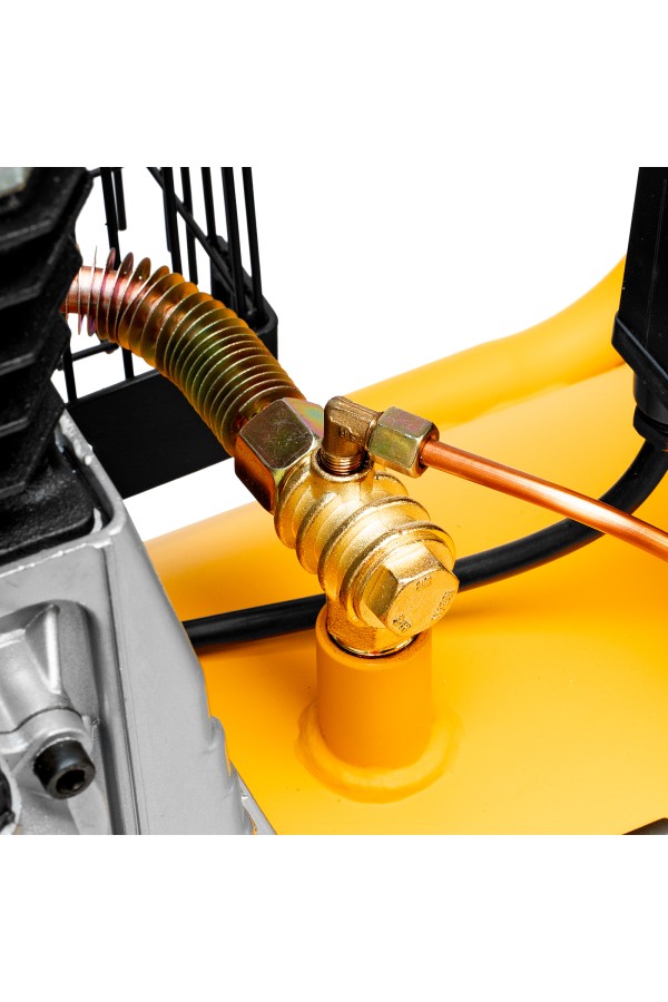 Компрессор воздушный BCI2300/100, ременный привод, 2.3 кВт, 100 литров, 400 л/мин Denzel