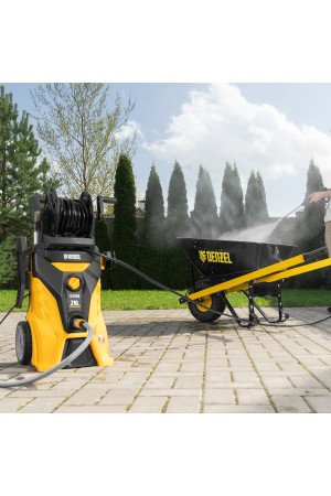 Моечная машина высокого давления R-210iD, 2600 Вт, 210 бар, 8.0 л/мин, асинхронный двигатель, барабан Denzel