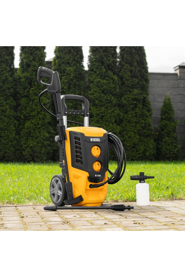 Моечная машина высокого давления R-180, 2200 Вт, 180 бар, 380 л/ч, колесная Denzel