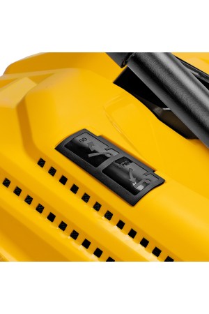 Газонокосилка бензиновая GLD-520SP, 196 куб.см, ширина 52 см, привод, 7 уровней,травосборник 60 л Denzel