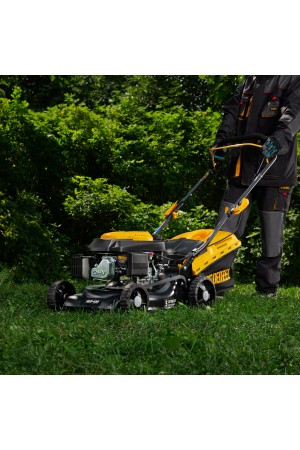 Газонокосилка бензиновая GLD-420, 146 см3, ширина 42 см, 40 л Denzel