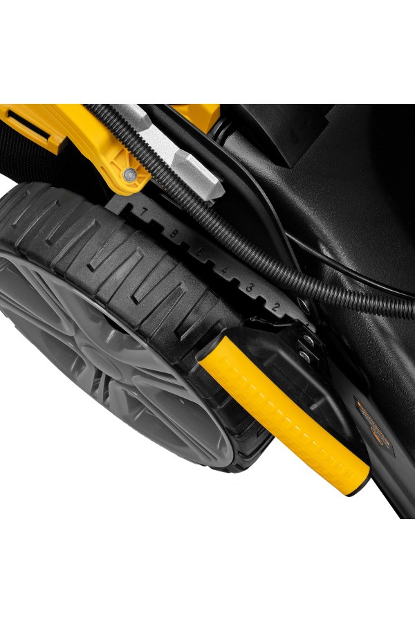 Газонокосилка бензиновая GLD-520SP-VE, 196 см3, ширина 52 см, привод, вариатор, электрический старт, 60 л Denzel