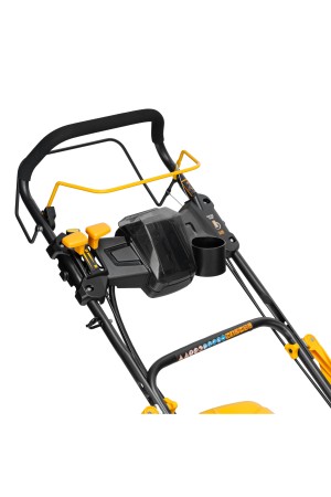 Газонокосилка бензиновая GLD-460SP-VE, 146 см3, шир. 46см, привод, вариатор, эл.старт, 60 л Denzel