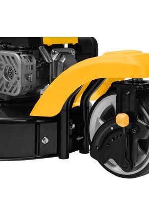 Бензиновая газонокосилка GLT-460SP-T, Trike 149 см3, 46 см, привод, панель, 60л Denzel 