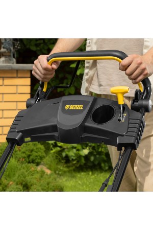 Бензиновая газонокосилка GLT-460SP-T, Trike 149 см3, 46 см, привод, панель, 60л Denzel 