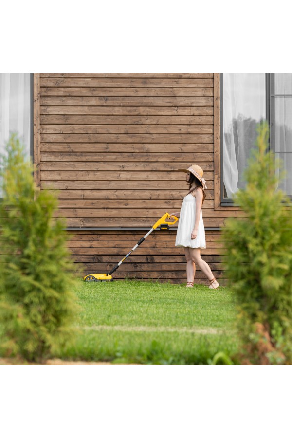 Портативная аккумуляторная газонокосилка CLM-22, Li-ion, 20В, 220 мм // Denzel
