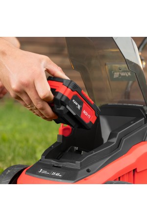 Газонокосилка аккумуляторная бесщеточная CLM-320, 320 мм, травосб. 30 л, Li-Ion, 20 В MTX