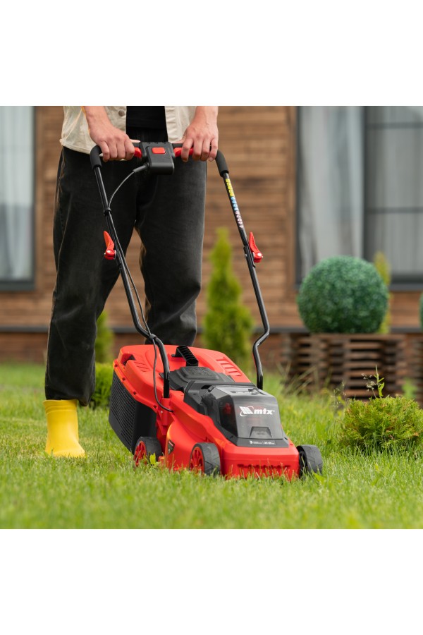 Газонокосилка аккумуляторная бесщеточная CLM-320, 320 мм, травосб. 30 л, Li-Ion, 20 В MTX