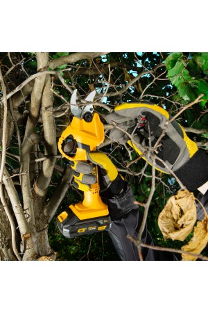 Секатор аккумуляторный CP-30,  18В Li-Ion// Denzel