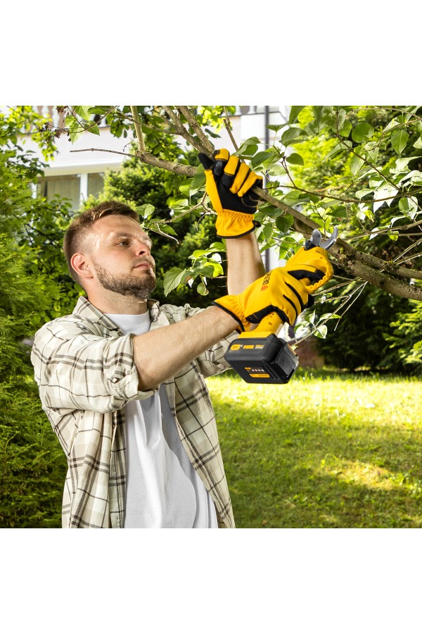 Секатор аккумуляторный CP-30-0, 18В Li-Ion Denzel