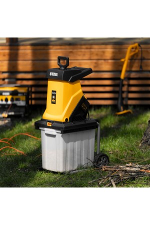 Измельчитель садовый электрический ECS-2700, 2700 Вт, 40 мм Denzel