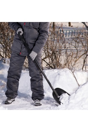 Лопата для уборки снега пластиковая, 385 х 410 х 1350 мм, алюминиевый черенок, Россия, Сибртех