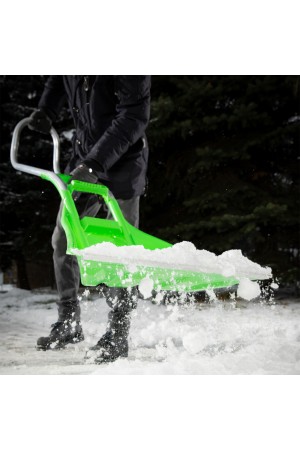 Движок для уборки снега пластиковый, 670 х 530 х 1410 мм, алюминиевая рукоятка, Россия, Сибртех