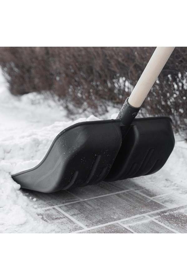Лопата для уборки снега пластиковая, 360 х 405 х 1550 мм, деревянный черенок в/с, Сибртех