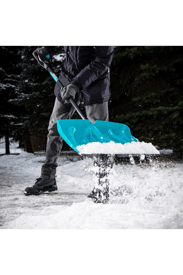 Лопата для уборки снега пластиковая Luxe,460 х 335 х 1300 мм, металлопластиковый черенок, Palisad