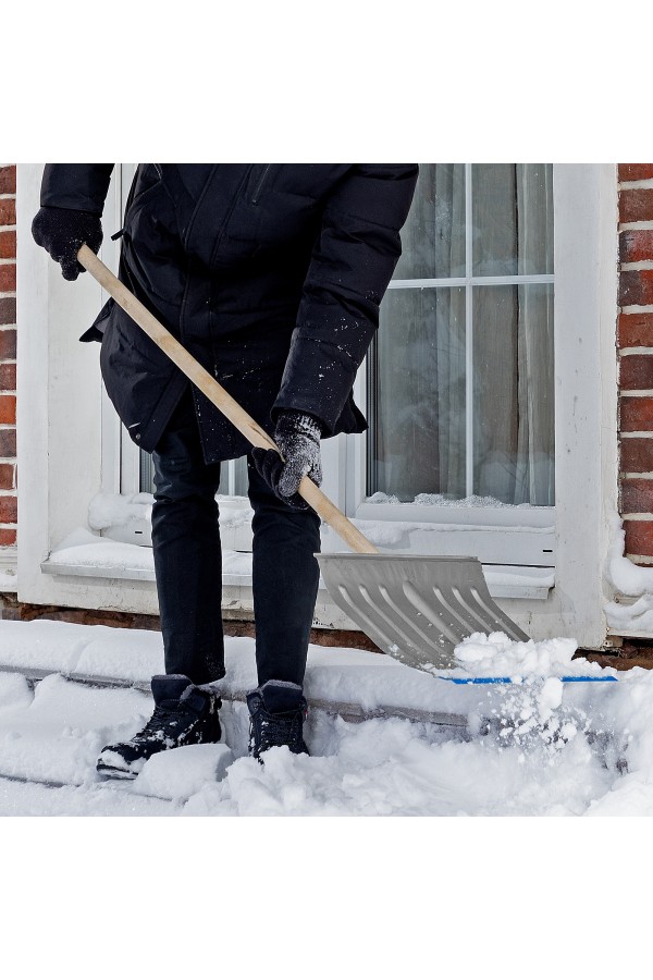Лопата для уборки снега стальная оцинкованная, 430 х 370 х 1350 мм, деревянный черенок, Сибртех